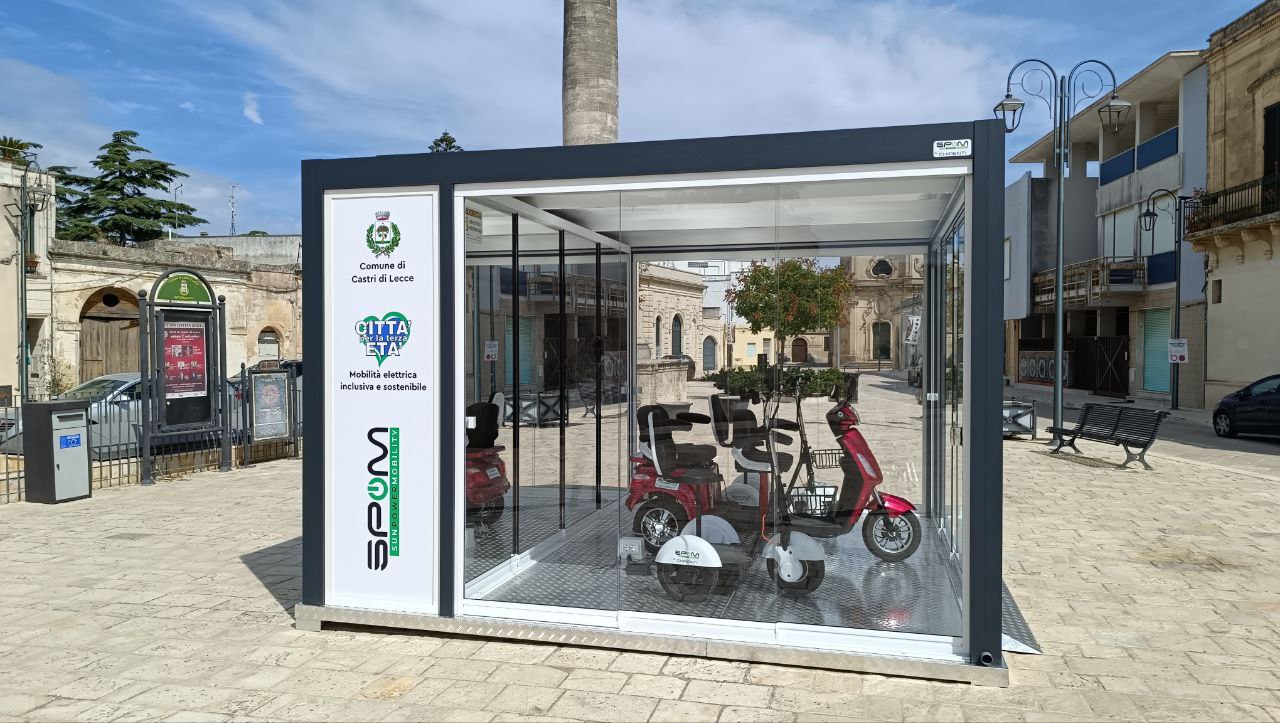 Spom box per veicoli leggeri a ricarica solare. Green 100% - Spom Box Castrì di lecce